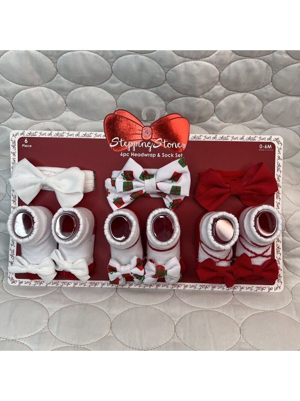 Baby Holiday Socks & Headwraps Girls Gift Set Size 0/6m Christmas Soft Headbands